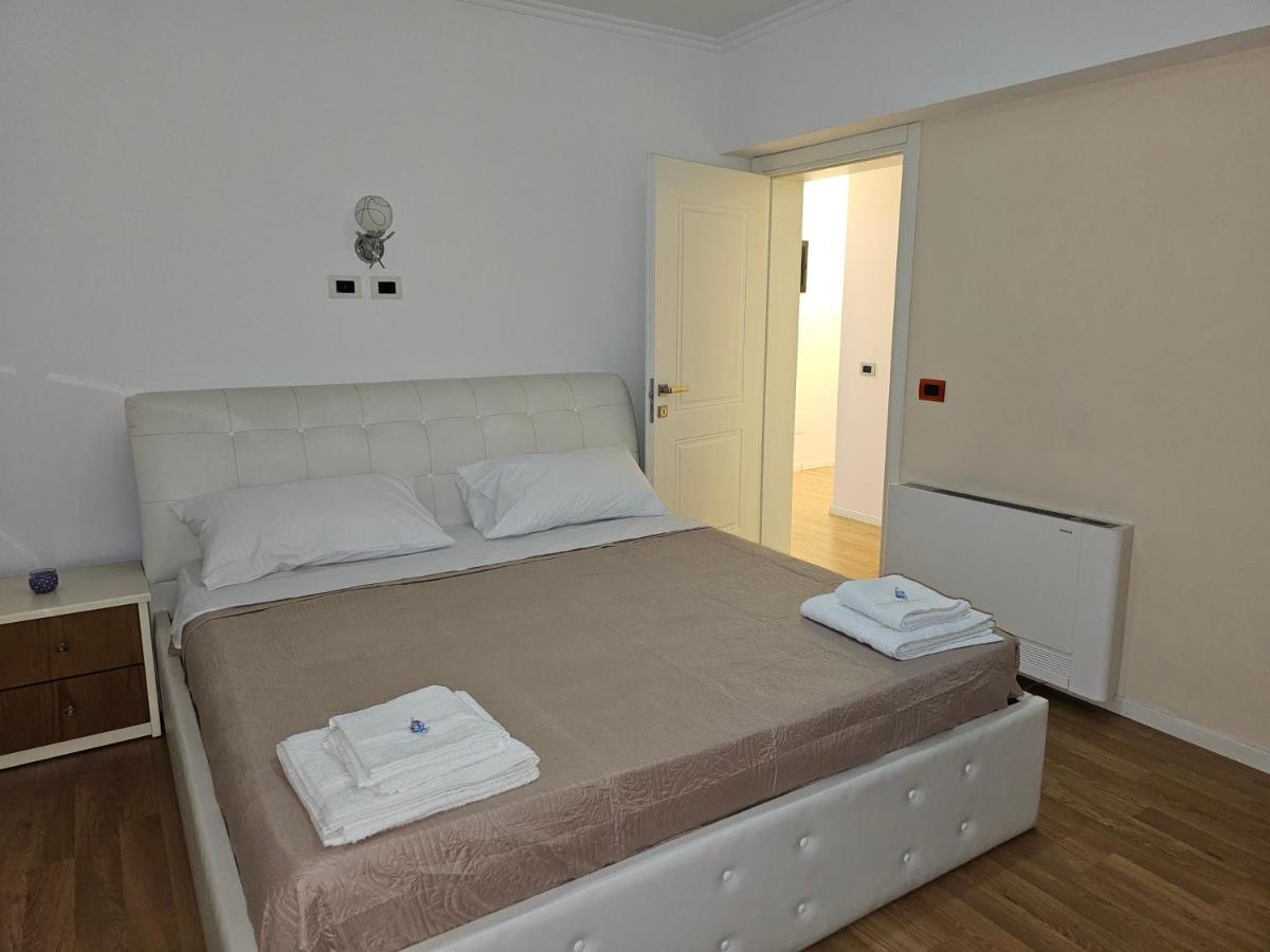 Tirana Central Exclusive Exterior foto